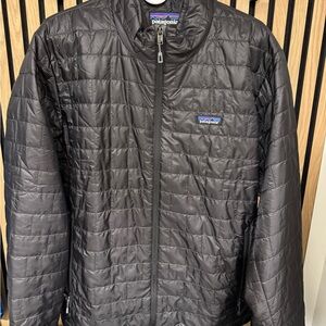Patagonia Men's Dark Quilted Puffer Jacket